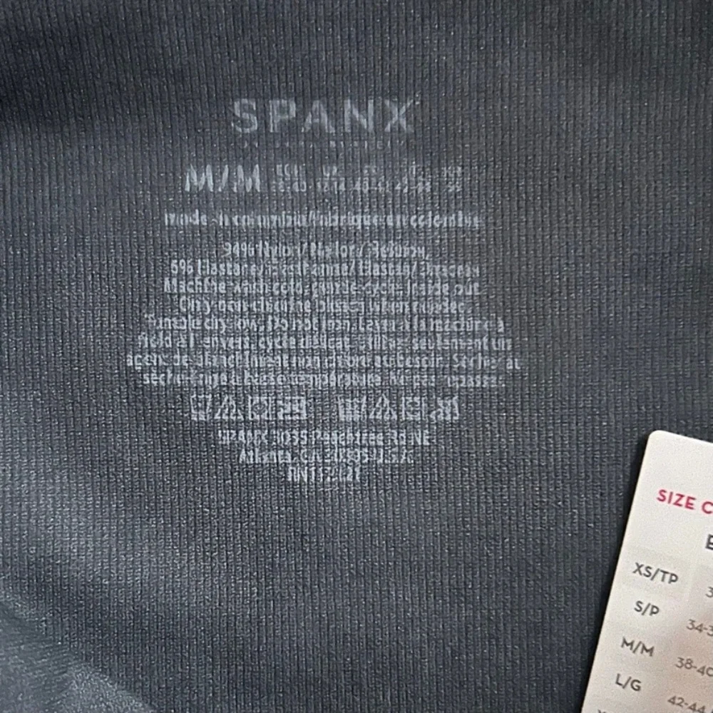 NWT SPANX Look at me now leggings M - Picture 5 of 9
